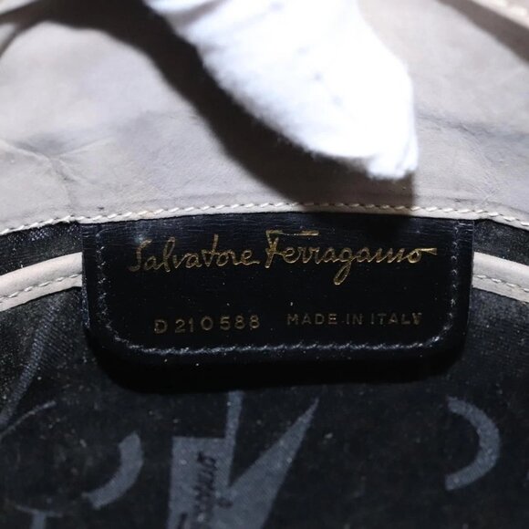 Salvatore Ferragamo Vala Shoulder Bag Suede Beige Auth - Picture 13 of 15